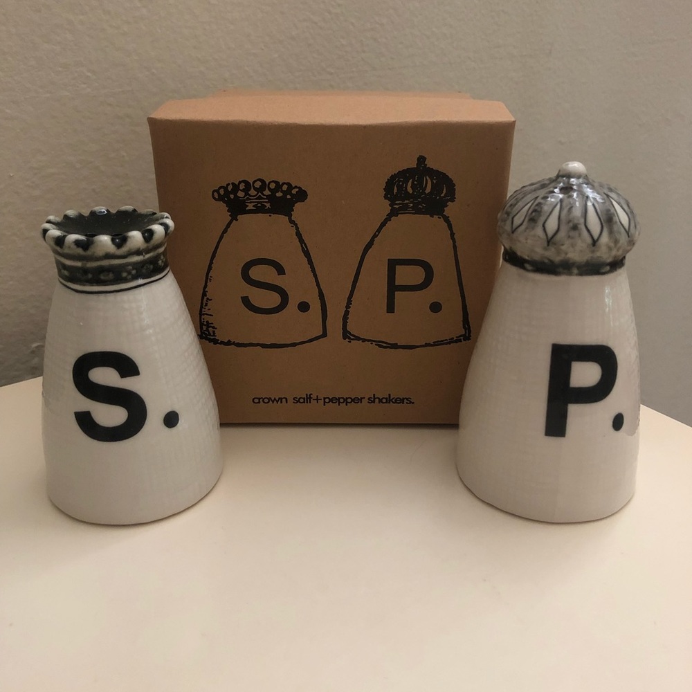 Rae Dunn Crown Salt and Pepper Shakers.